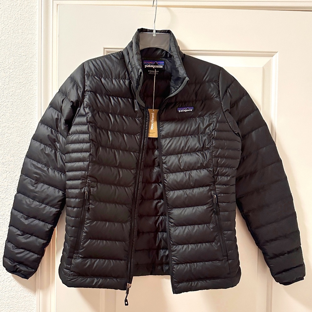 Patagonia Women's Down Sweater Jacket (Black/S)